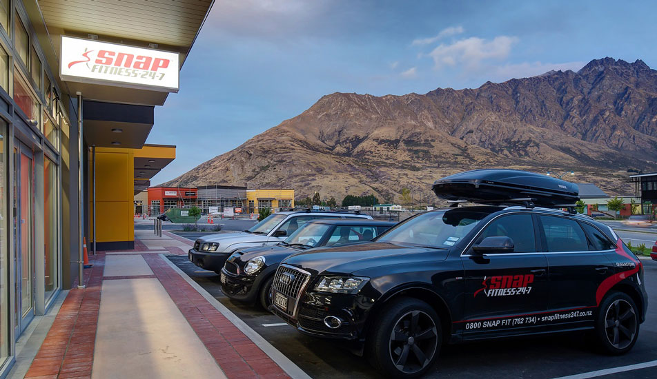 Snap Functional Remarkables Park Town Centre